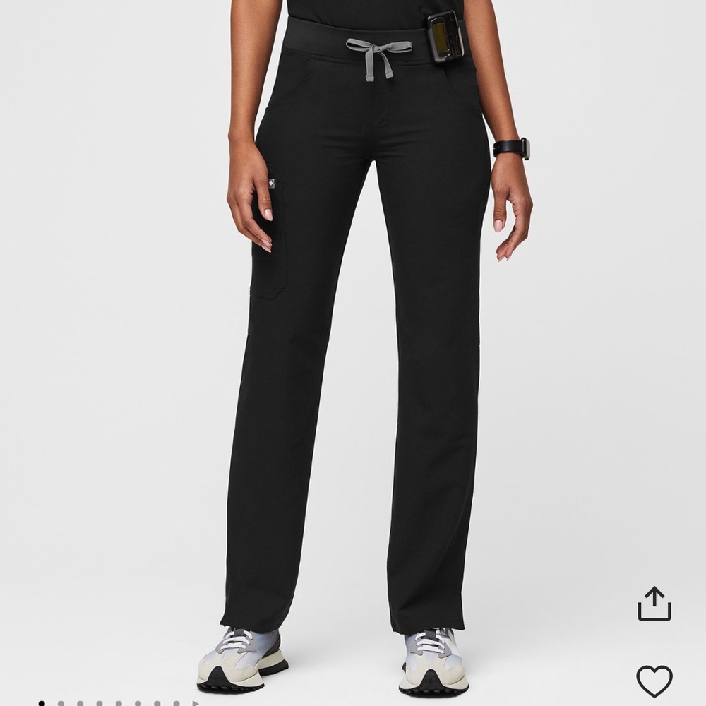 FIGS Kade Cargo Scrub Pants